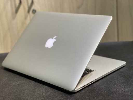 MacBook Pro Retina 15″ Late 2013 Core i7 8GB 256GB