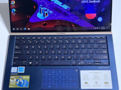 Asus Zenbook UX433 Core i5 Ram 8GB SSD 512GB
