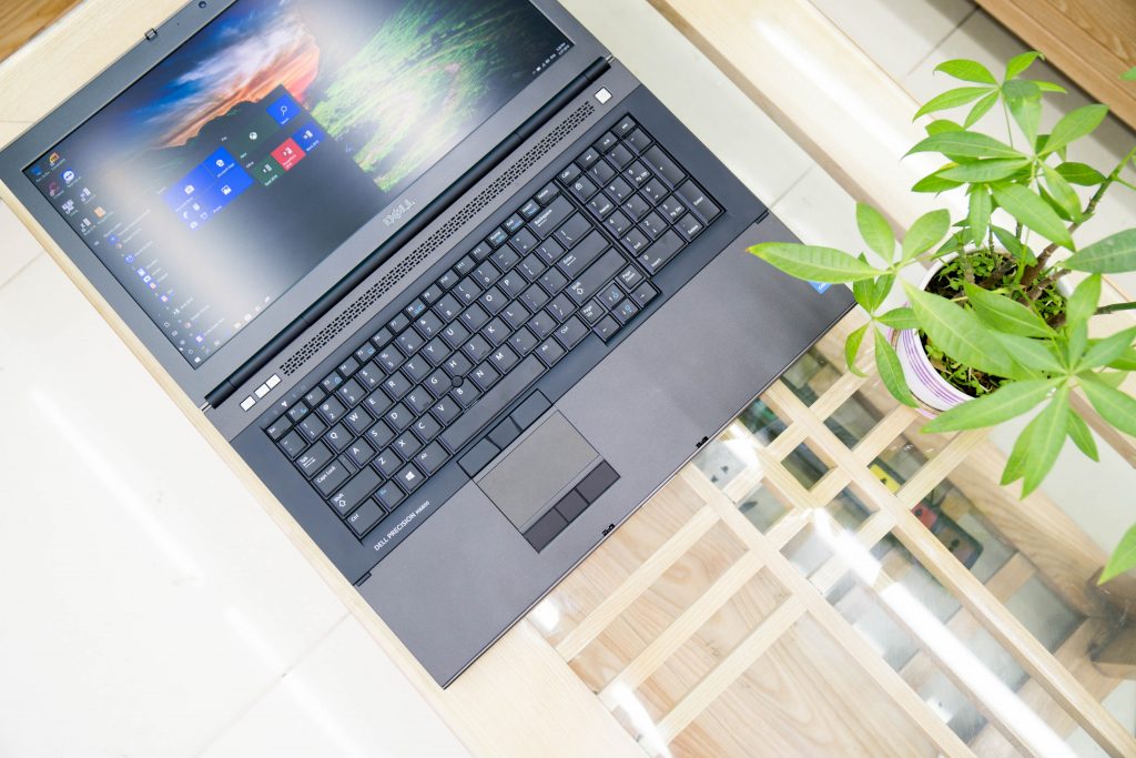 Laptop Tcc Dell Precision M6800 12