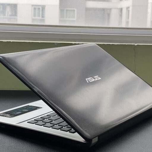 Laptop Asus X450LD i5-4210u 8GB 128GB GT820